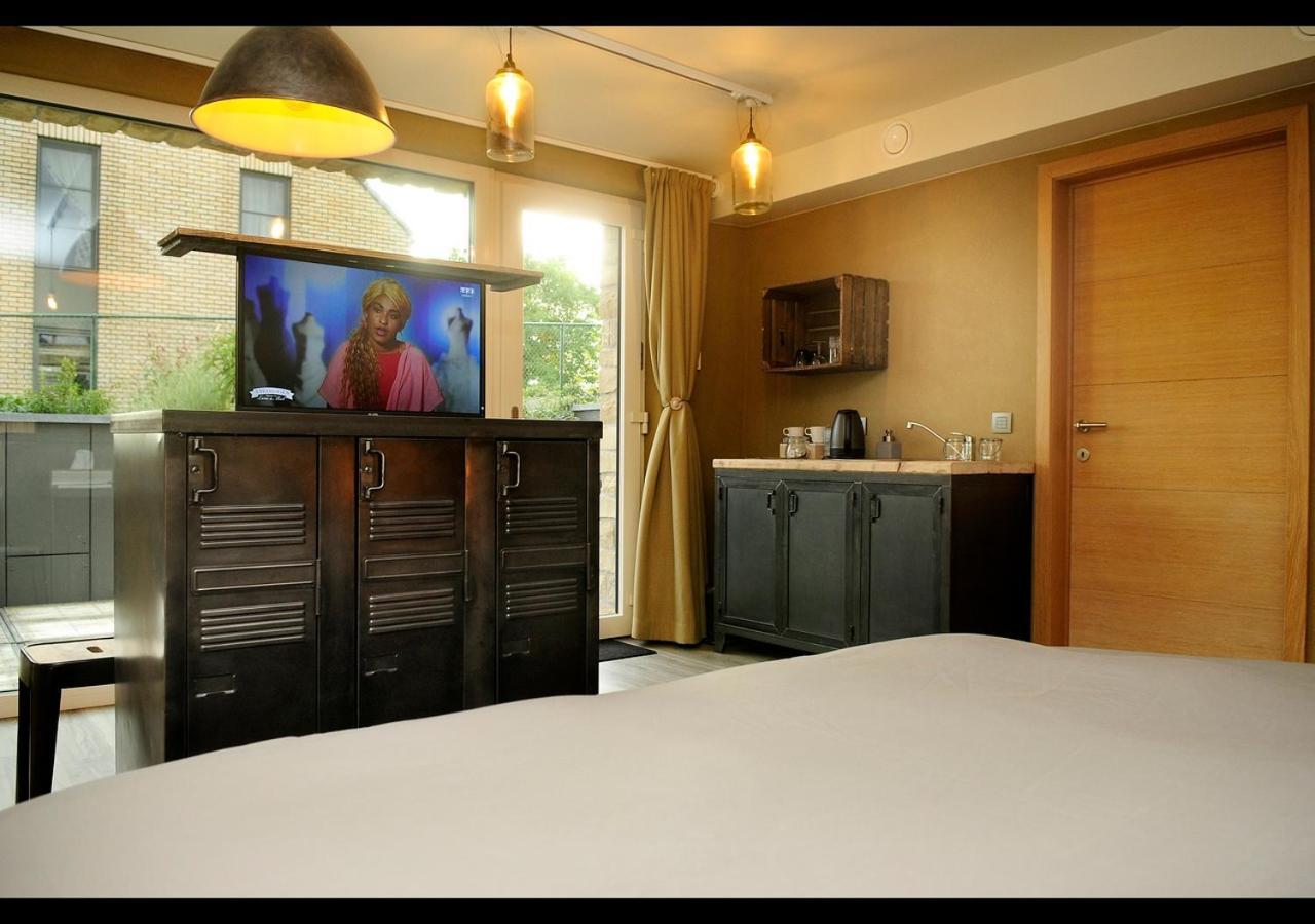 Sur Le Tige Hamois Bed & Breakfast Eksteriør bilde